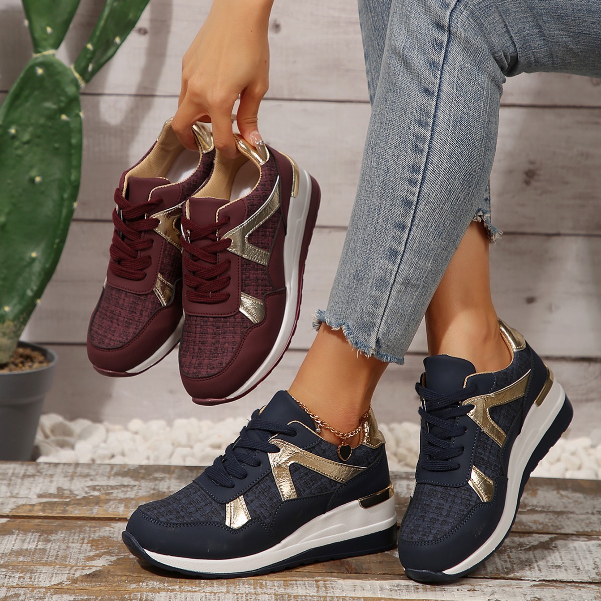 Plus Size Round Toe Retro Sports Shoes for Women Spring and Autumn Fashion New Thick Sole Casual Women's Shoes - Image 2