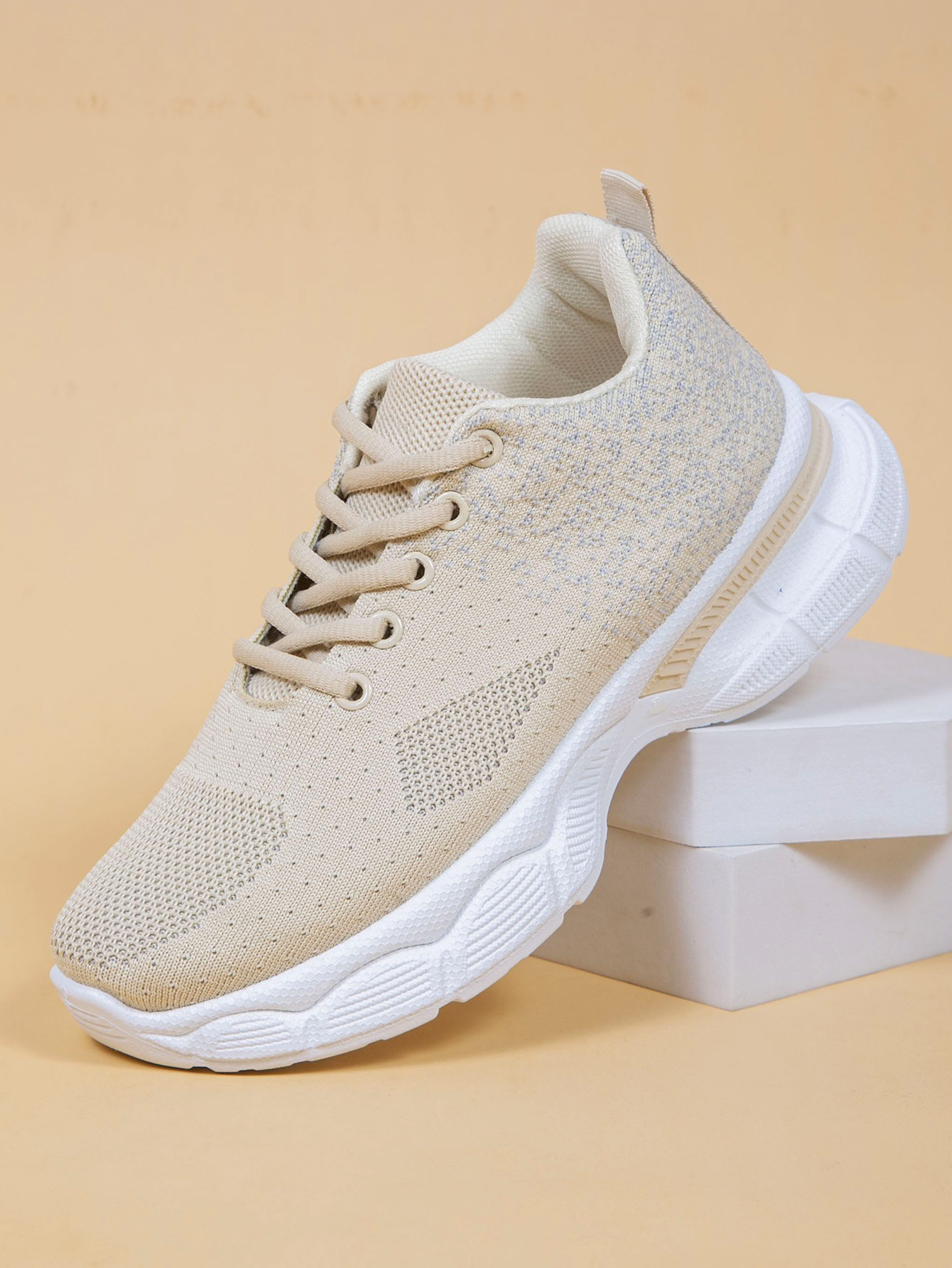 Women's Sports Shoes Breathable Soft Sole Ultra-light Running Shoes Versatile Mesh Casual Running Shoes Travel Shoes - Image 7
