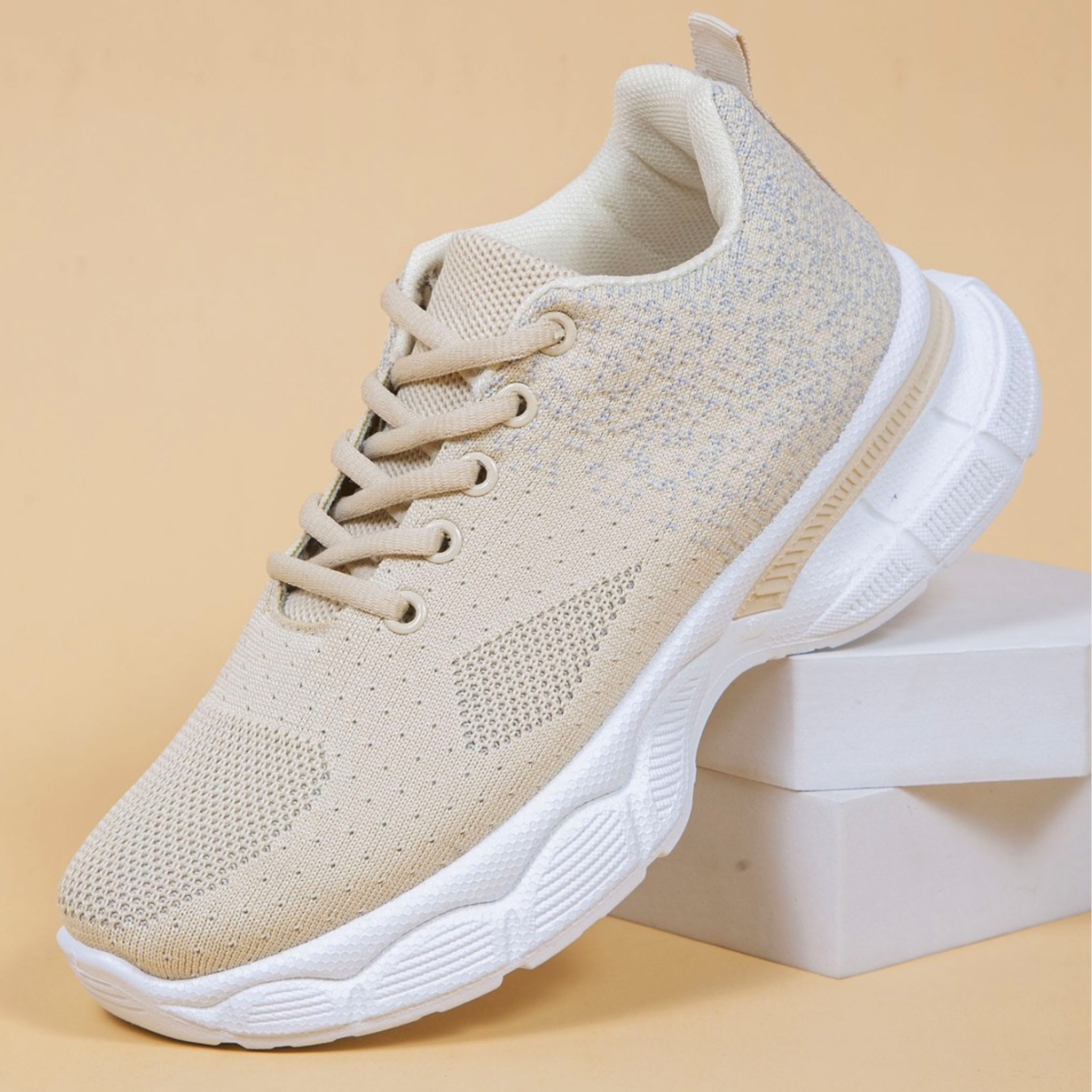 Women's Sports Shoes Breathable Soft Sole Ultra-light Running Shoes Versatile Mesh Casual Running Shoes Travel Shoes - Image 3