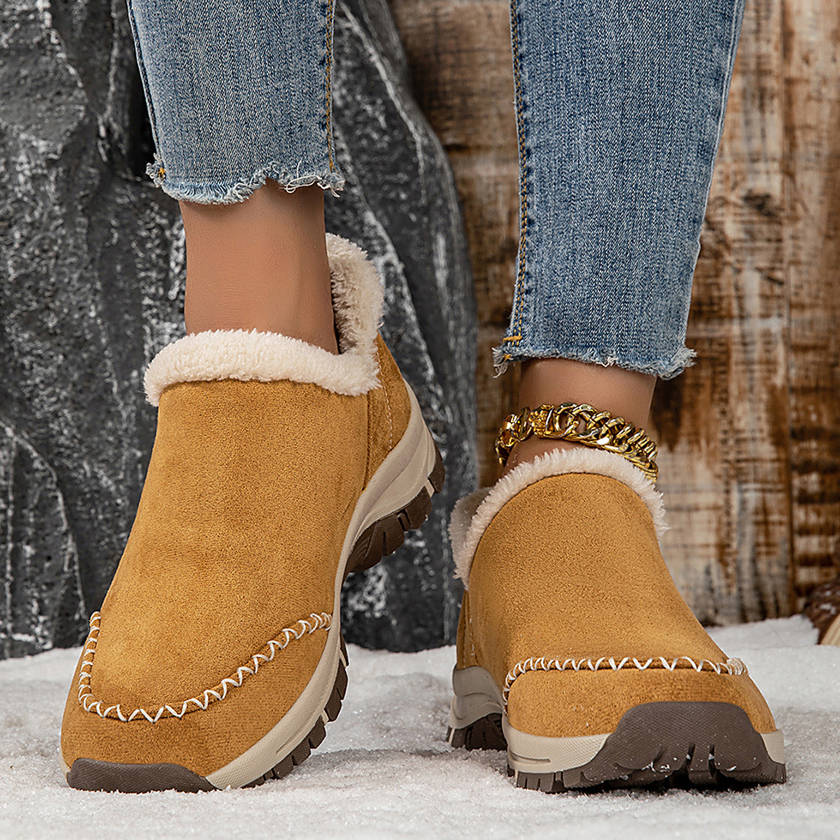 Outdoor snow boots with low cut lightweight and plush cotton tow - Image 4